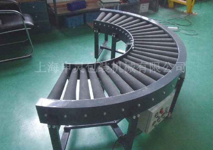 轉(zhuǎn)彎包膠滾筒輸送機